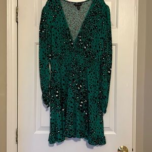 Green leopard print long sleeve dress - size 14